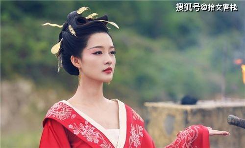 穿越成公主吃瓜,开启吃瓜人生